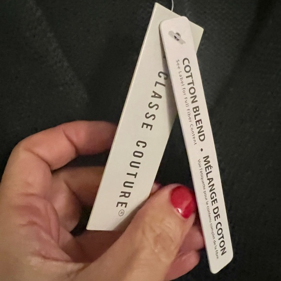 LA CLASSE COUTURE Forest Green V-Neck long sleeve Poncho Sweater, SIZE S - Picture 6 of 7